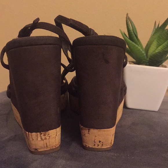 Authentic PRADA Suede Sport Wedges Dark Brown - Picture 4 of 8